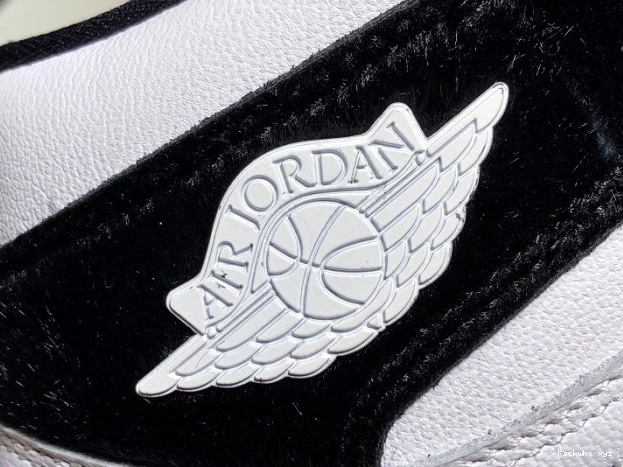 Jordan CD0461-007 OG Retro Panda High 1 Air 0525